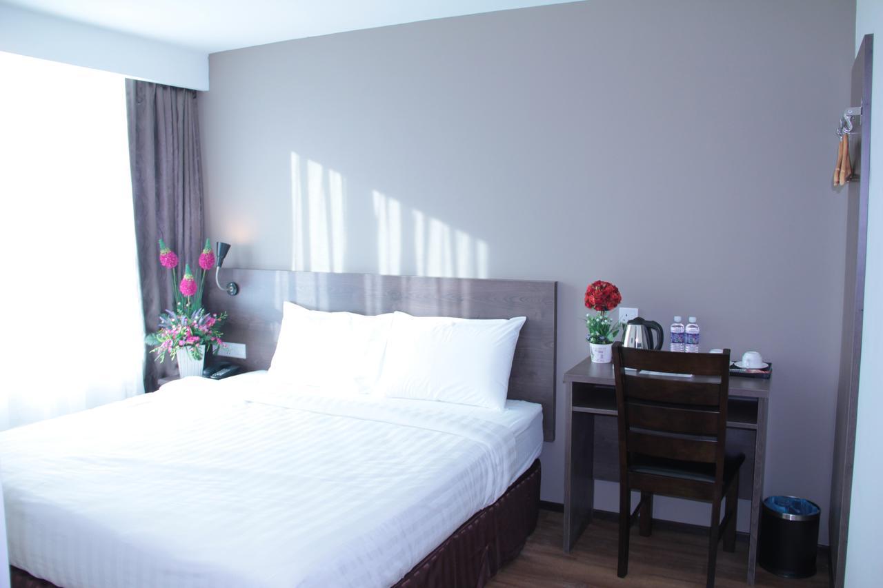 Kl Hotel Labuan Bagian luar foto
