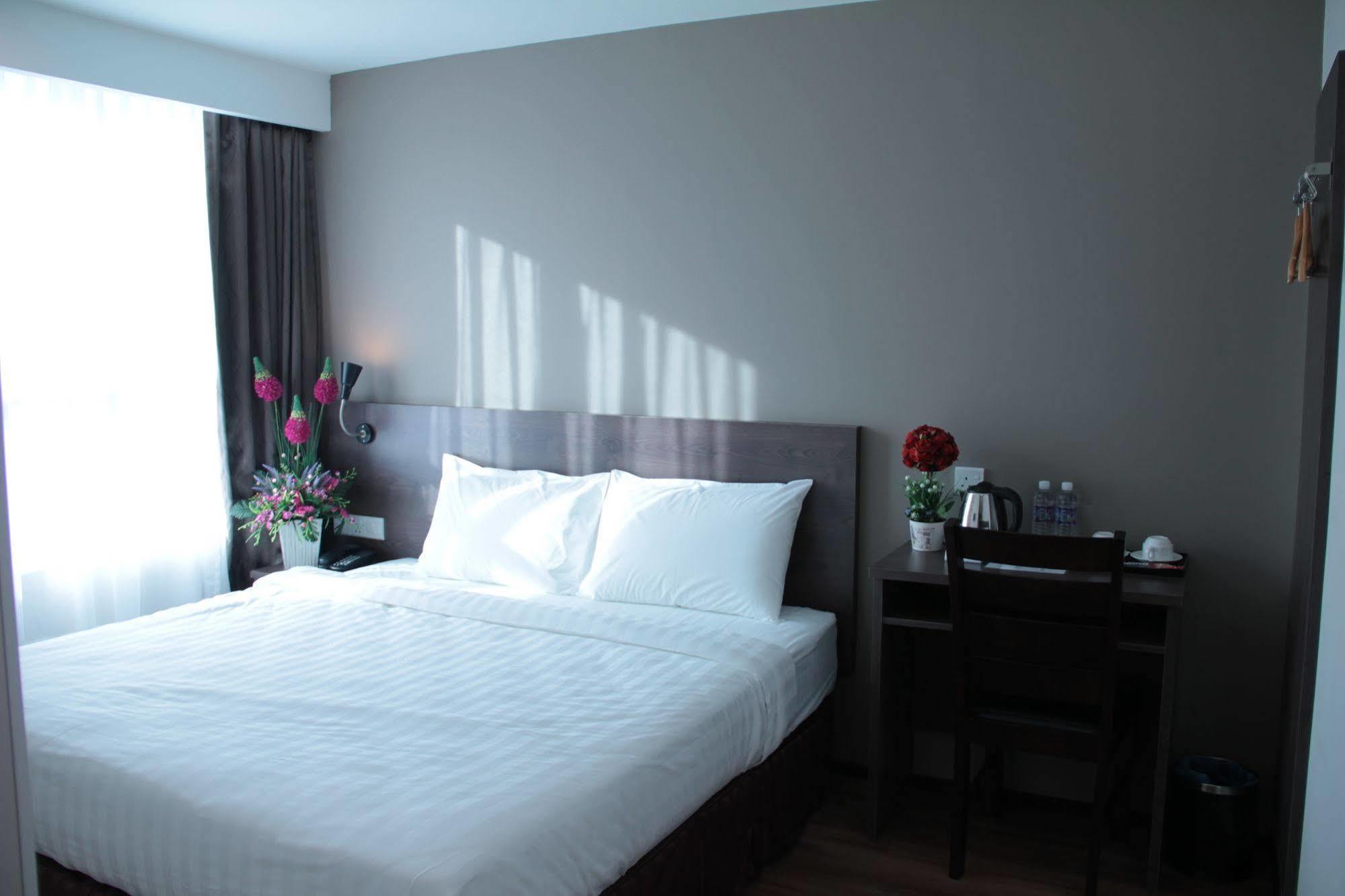 Kl Hotel Labuan Bagian luar foto