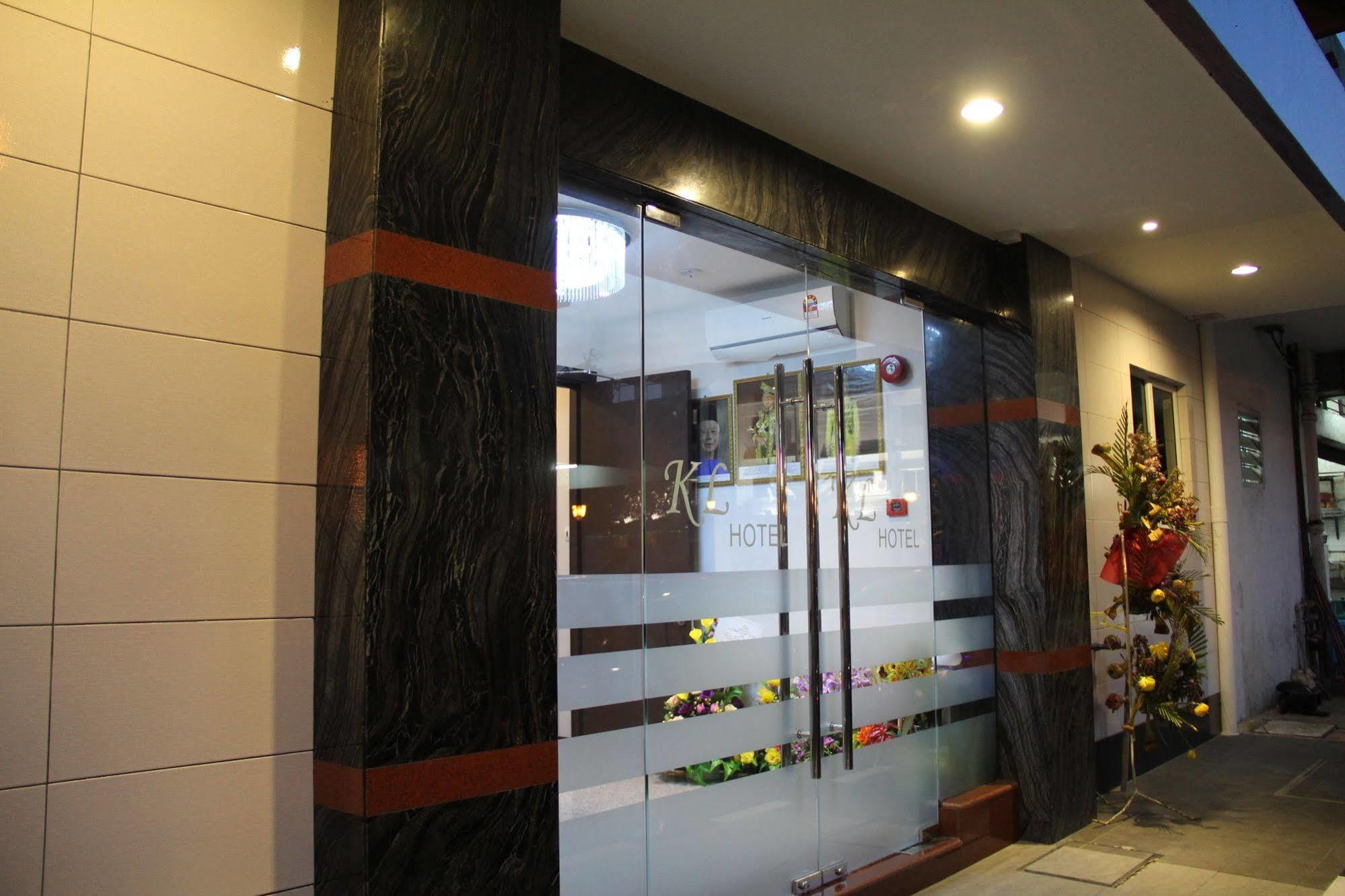 Kl Hotel Labuan Bagian luar foto